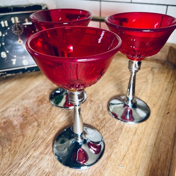 Vintage Art Deco, ruby & chrome stemmed cocktail glasses - Picture 1 of 5
